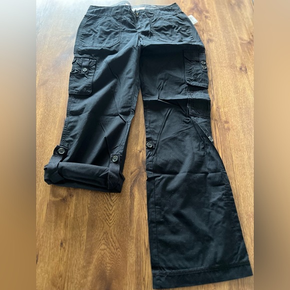 NWT Y2K Old Navy Low Rise Roll-Up Cargo Pants Size 2 - Picture 4 of 15